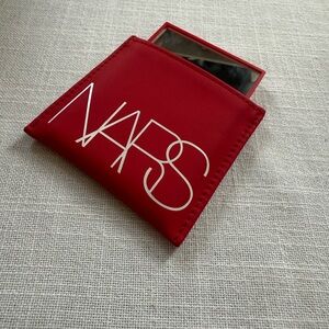 NARS mini compact squared mirror